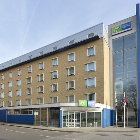 Holiday Inn Express Earls Court, An Ihg Hotel Londra Esterno foto