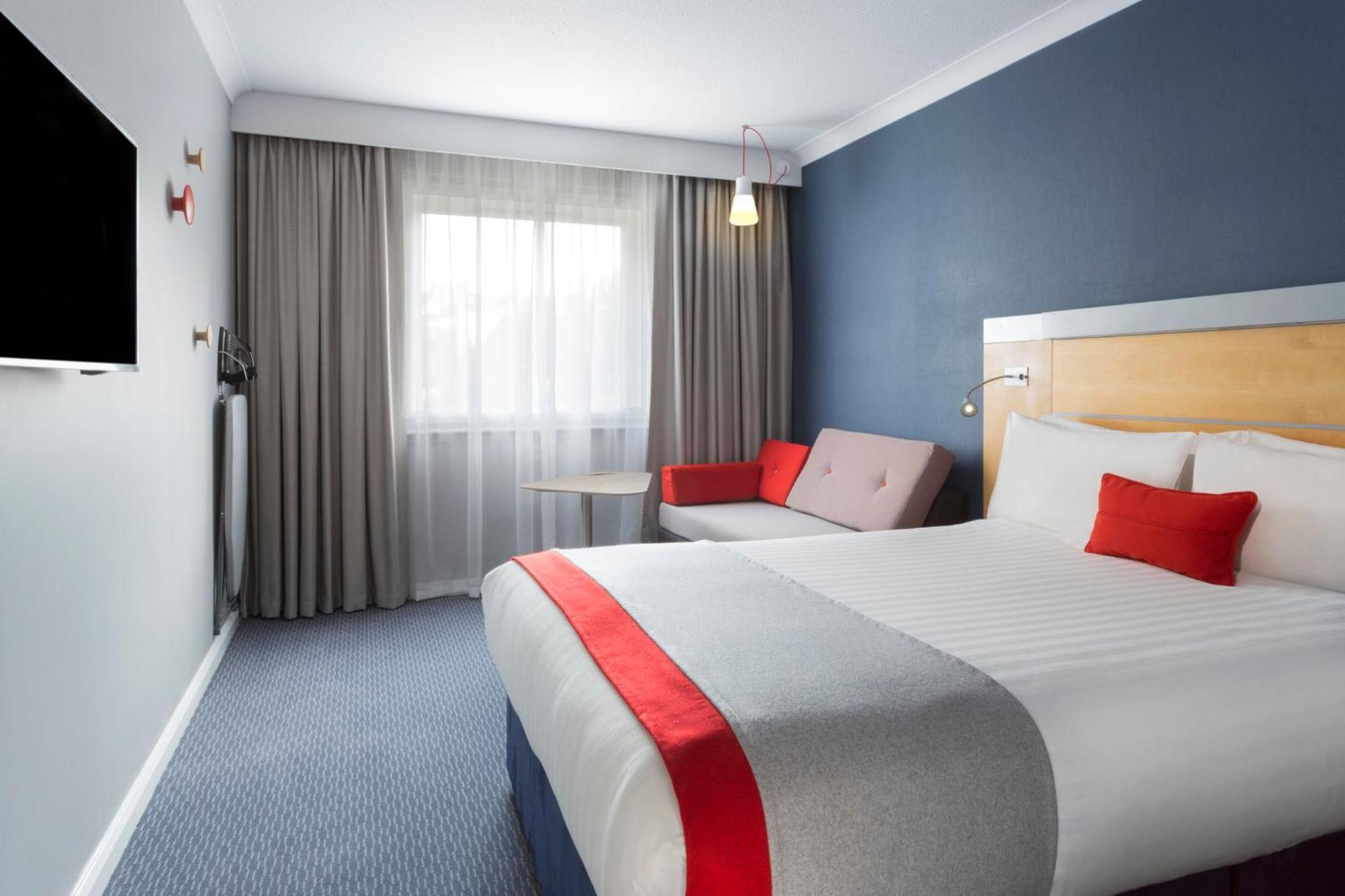 Holiday Inn Express Earls Court, An Ihg Hotel Londra Esterno foto