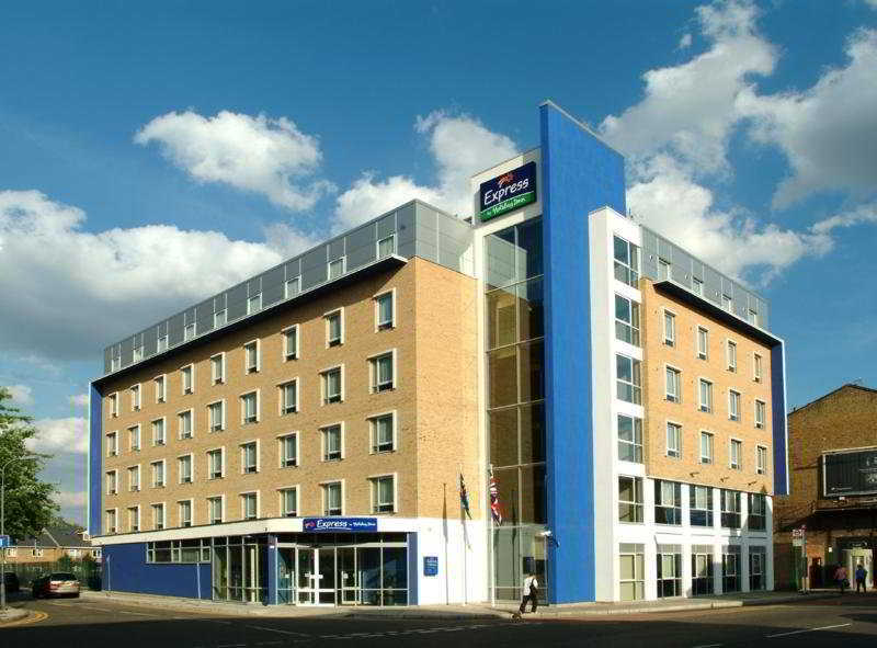 Holiday Inn Express Earls Court, An Ihg Hotel Londra Esterno foto