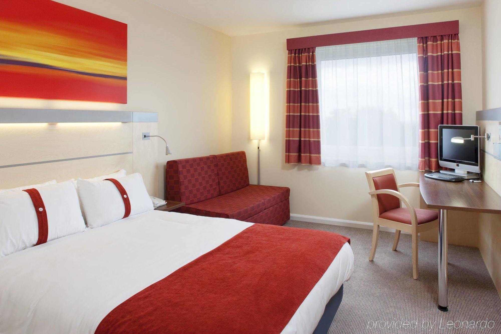 Holiday Inn Express Earls Court, An Ihg Hotel Londra Esterno foto